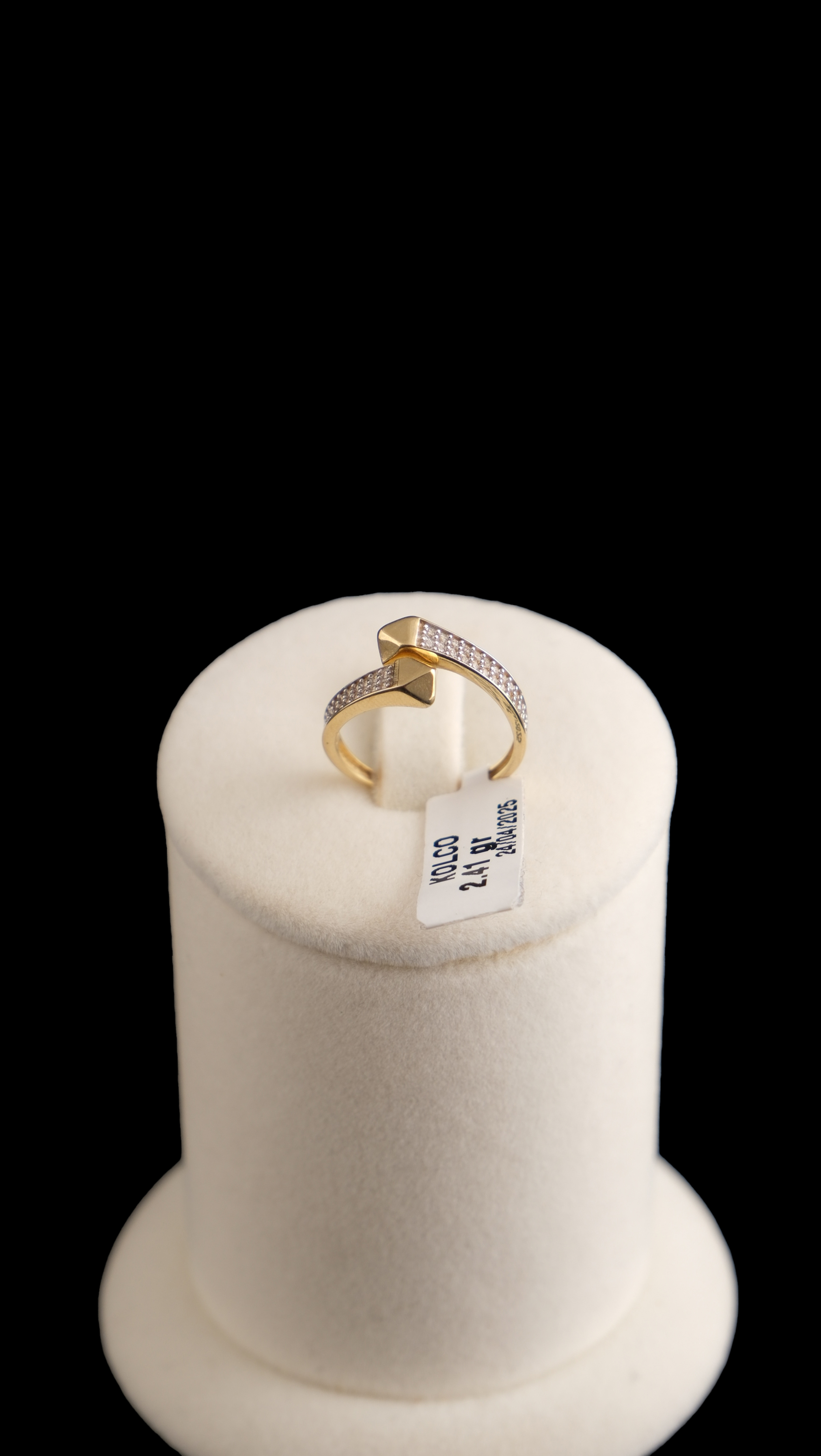 Кольцо золотое